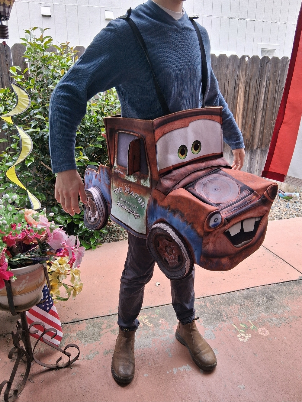 Tow Mater Costume Rusty Blue/Brown - Picture 7 of 7